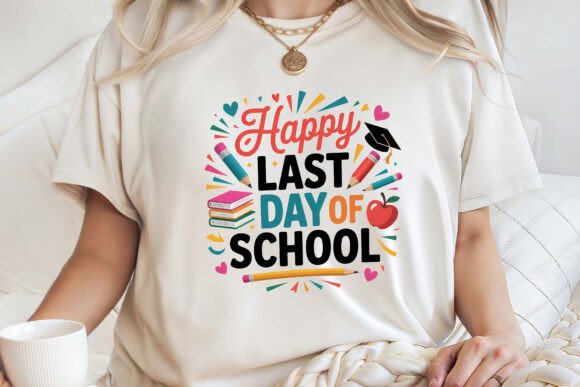 Last Day of School Retro Shirt PNG: Graphics for T-Shirt Designs